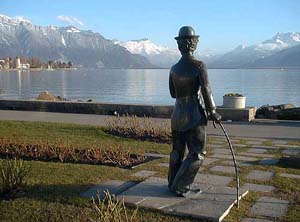 Denkmal Charlie Chaplins im Park von Corsier-sur-Vevey